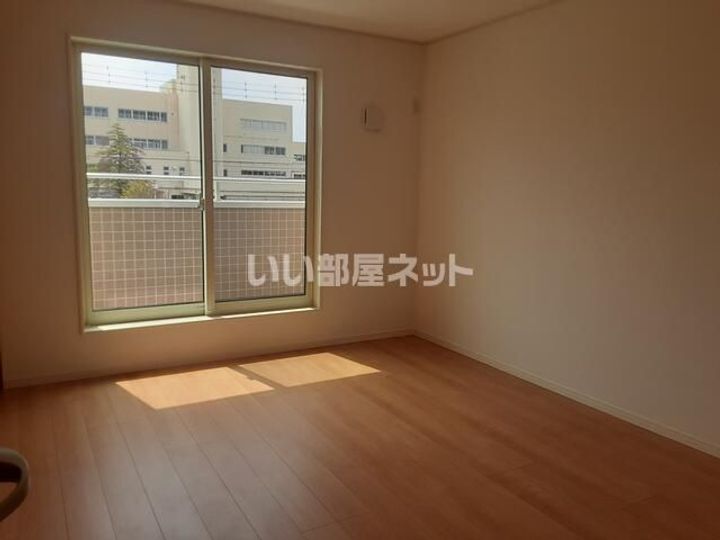 埼玉県吉川市中央2(アパート)の賃貸物件の居間