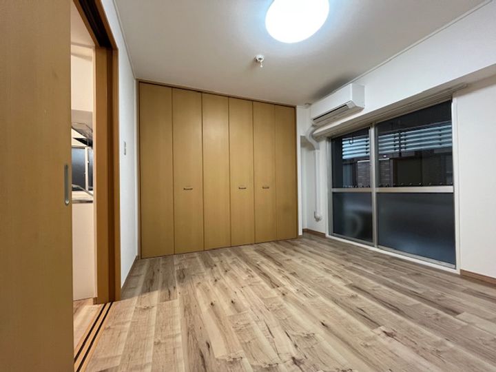 タウンヴィラ摂津の居間