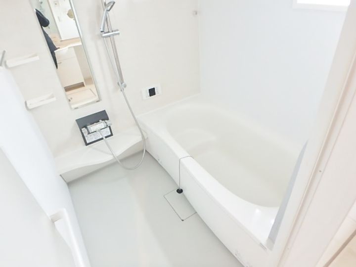 ブリージンの風呂