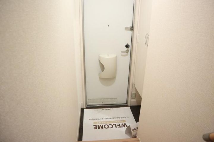 埼玉県川口市柳崎1(アパート)の賃貸物件の玄関