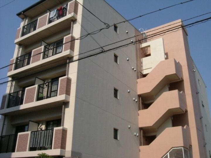ソレイユ上町の外観