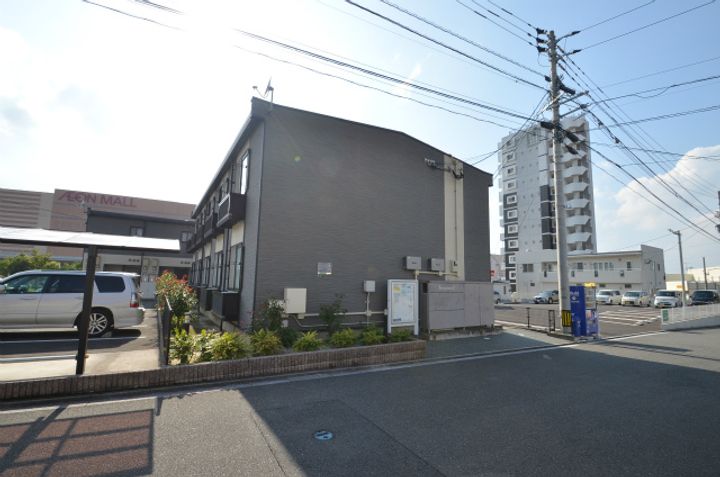 福岡県直方市湯野原2(アパート)の賃貸物件の外観