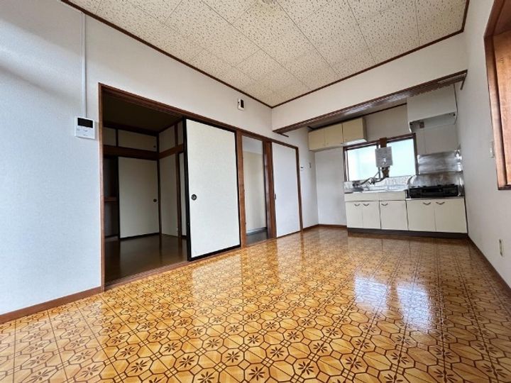 コーポ横山の居間