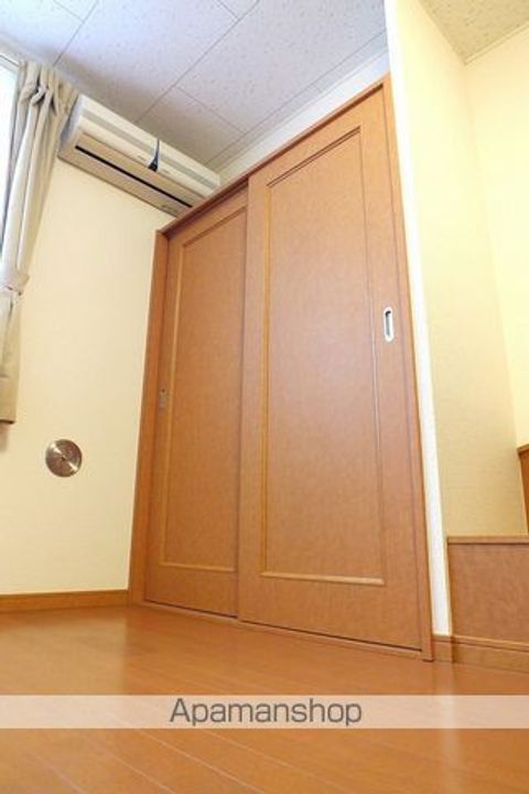 レオパレスブラントン ハウスの内装