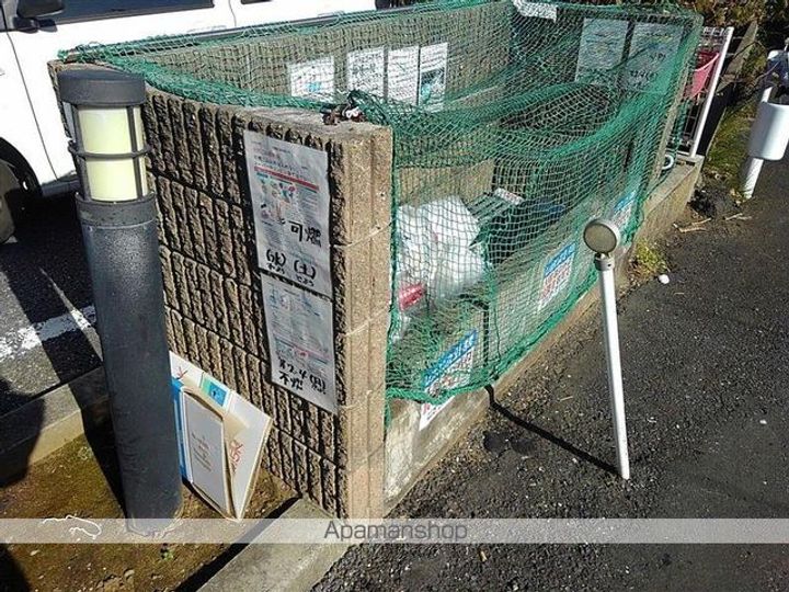 レオパレスブラントン ハウスの内装