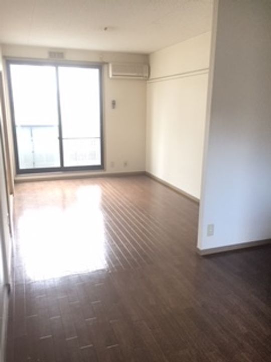 パナハイツ坂本Bの居間