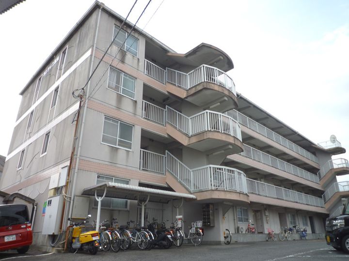 徳島県徳島市南田宮4(マンション)の賃貸物件の外観