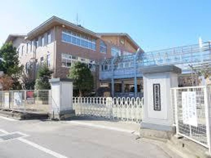 セゾンハイツの周辺