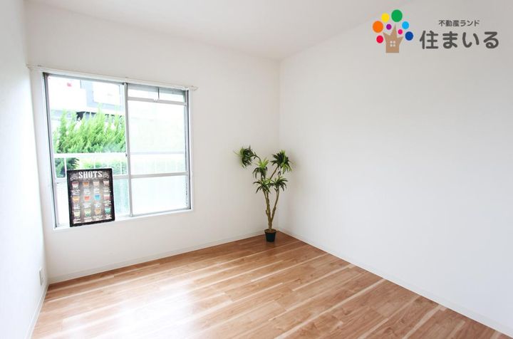 愛知県名古屋市緑区鳴海町字乙子山(マンション)の賃貸物件の内装