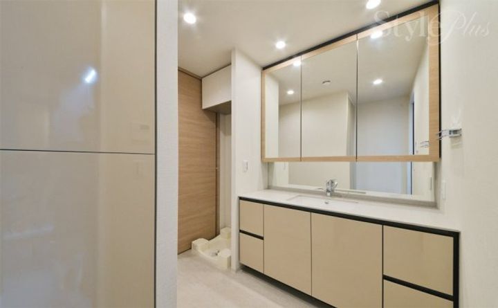 NAGOYA the TOWERの内装