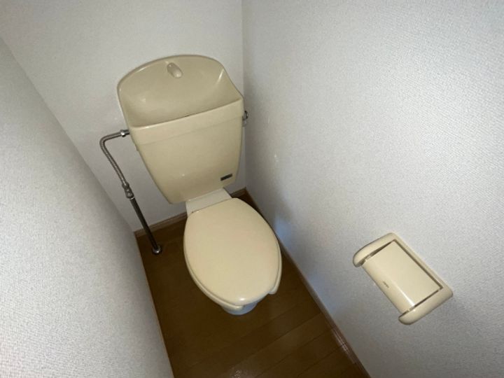 綾IIの内装