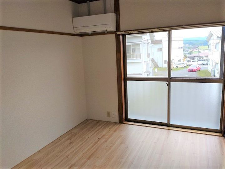 やなぎやハイツA棟の居間