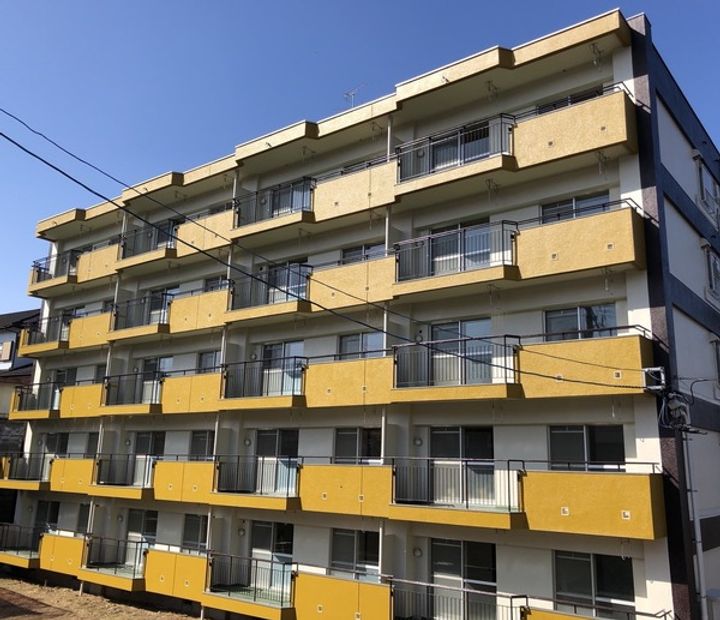 コンフォルト山下の外観