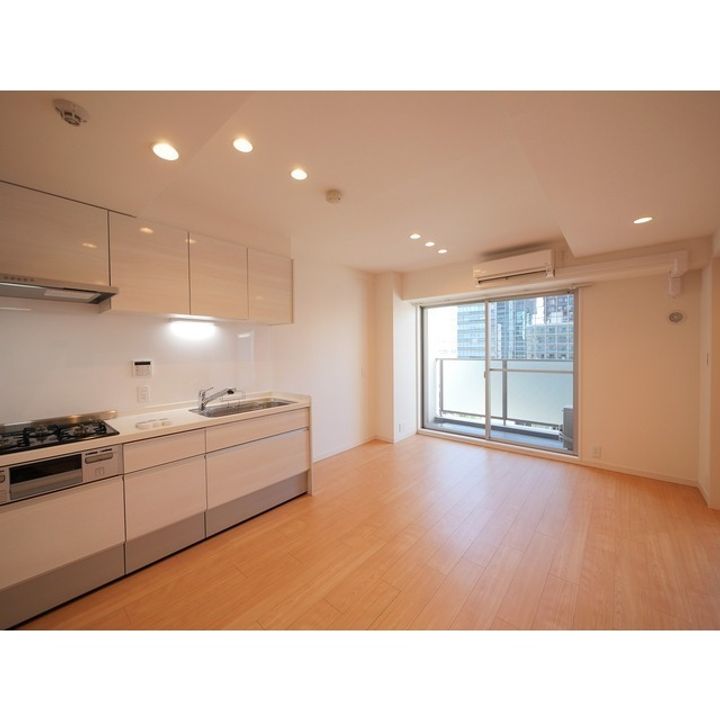 Blance SHIBAURAの居間