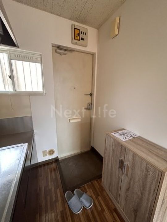 東京都武蔵村山市大南5(アパート)の賃貸物件の玄関