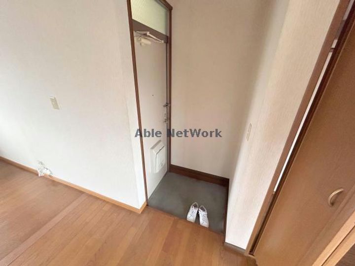 茨城県古河市女沼(アパート)の賃貸物件の玄関