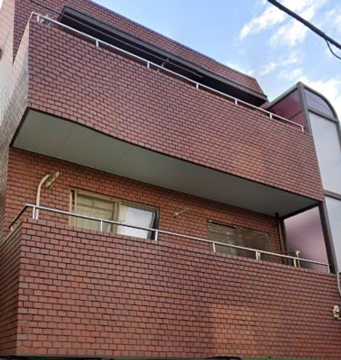 東京都中野区本町3(マンション)の賃貸物件の地図