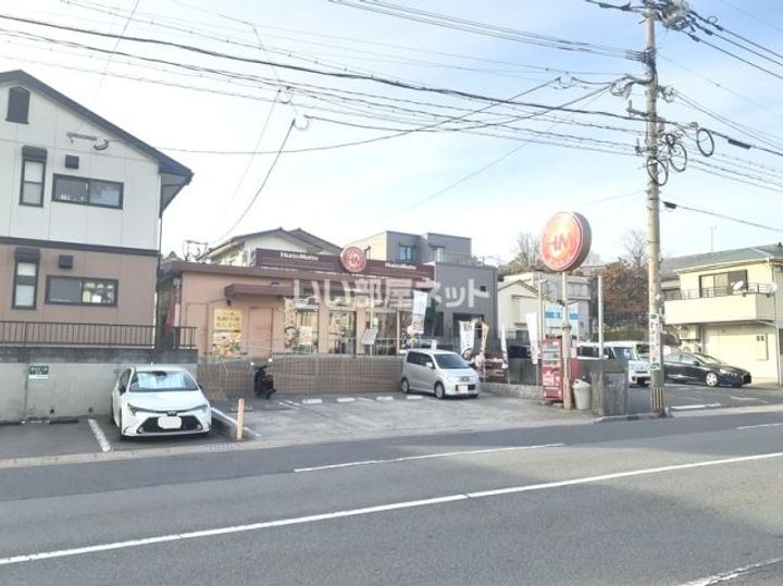 シャーメゾン春日の周辺
