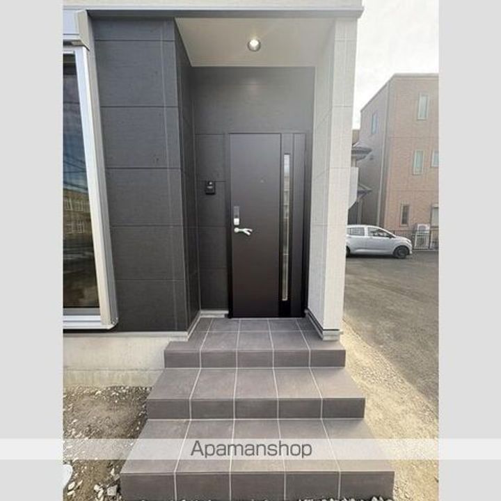 静岡県浜松市中央区上島3(一戸建)の賃貸物件の玄関