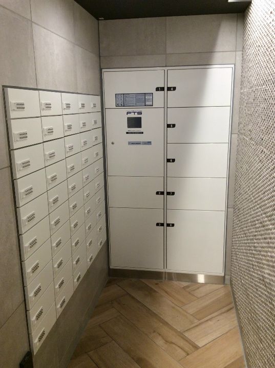 東京都千代田区神田須田町1(マンション)の賃貸物件の地図