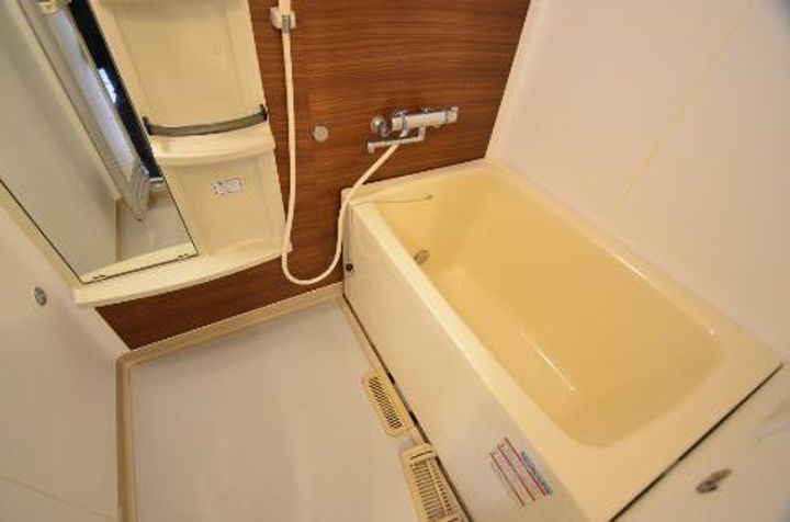 フォーブルいずみB棟の風呂