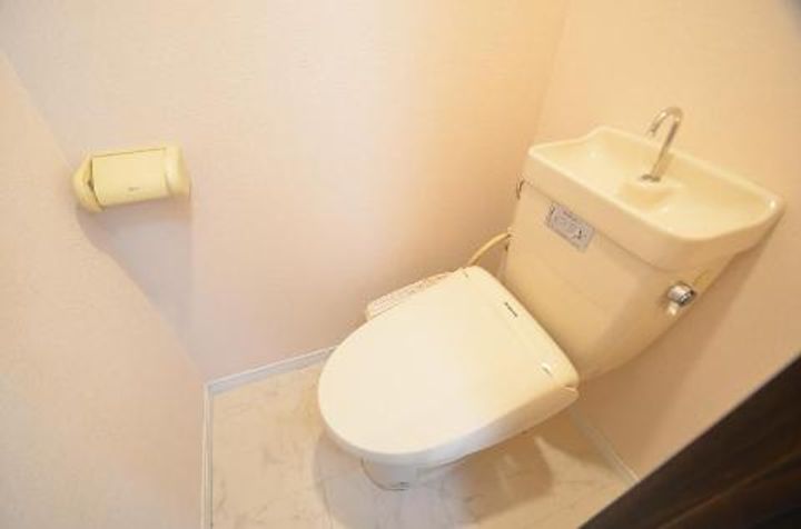 フォーブルいずみB棟の内装