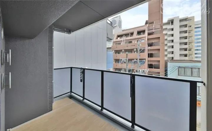 プレサンスレイズ泉高岳駅前の内装