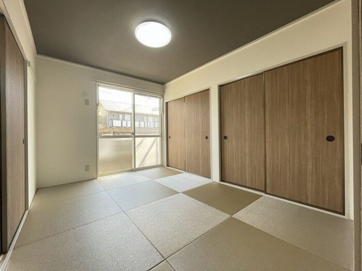 雨あがりの虹 A棟の内装