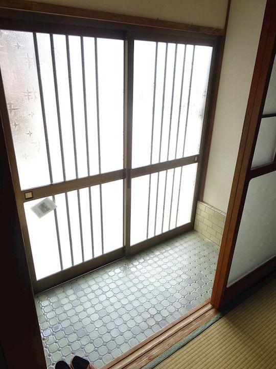 愛媛県新居浜市大生院(一戸建)の賃貸物件の玄関