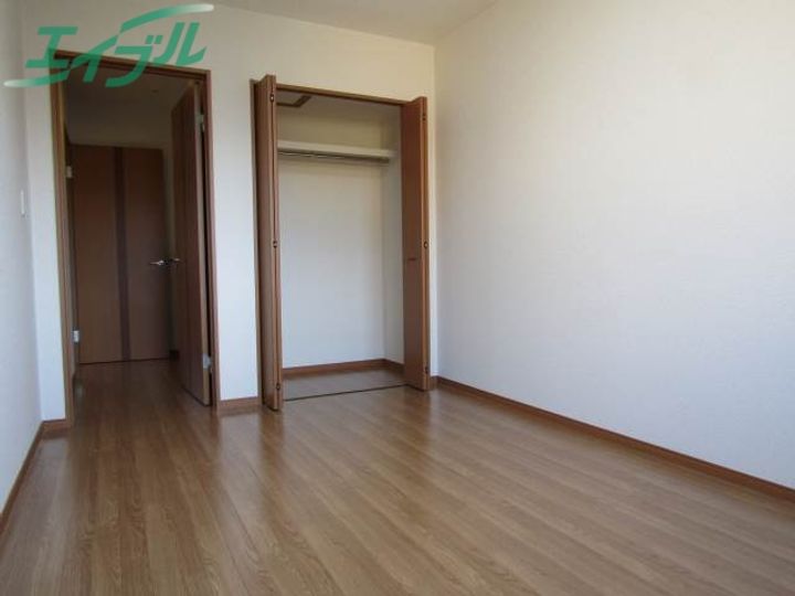 サンルーラルIIの居間