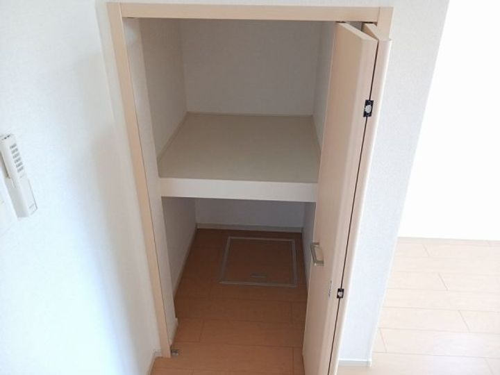 リトルグローブVの内装