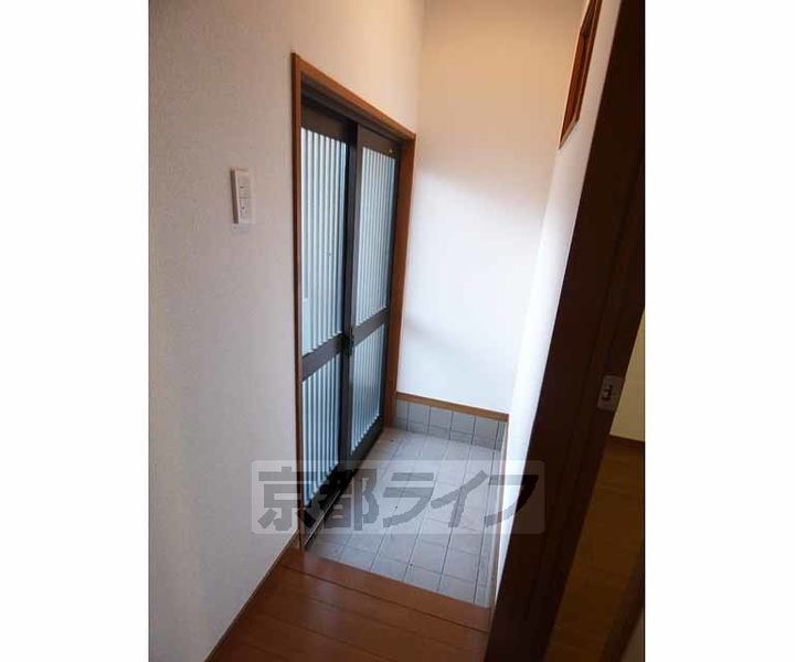 京都府京都市北区西賀茂北山ノ森町(一戸建)の賃貸物件の玄関