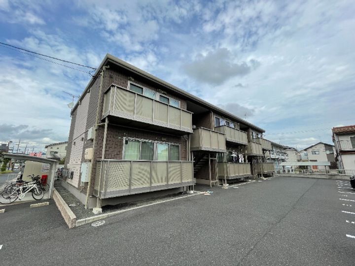 岡山県総社市中央6(アパート)の賃貸物件の外観