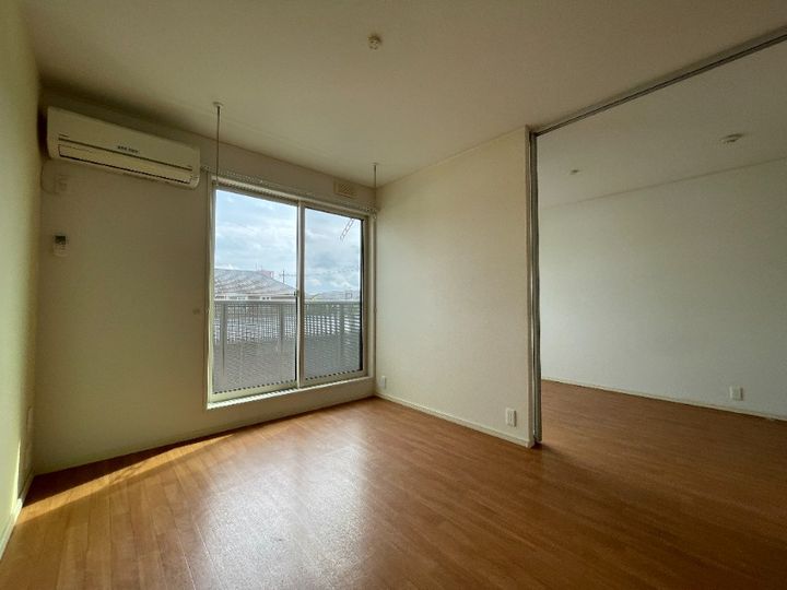 岡山県総社市中央6(アパート)の賃貸物件の居間