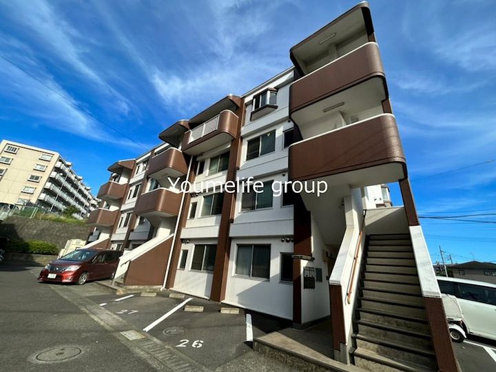 神奈川県伊勢原市石田(マンション)の賃貸物件の外観