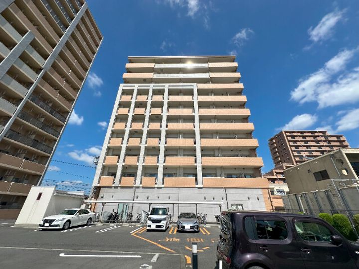 岡山県倉敷市幸町(マンション)の賃貸物件の外観
