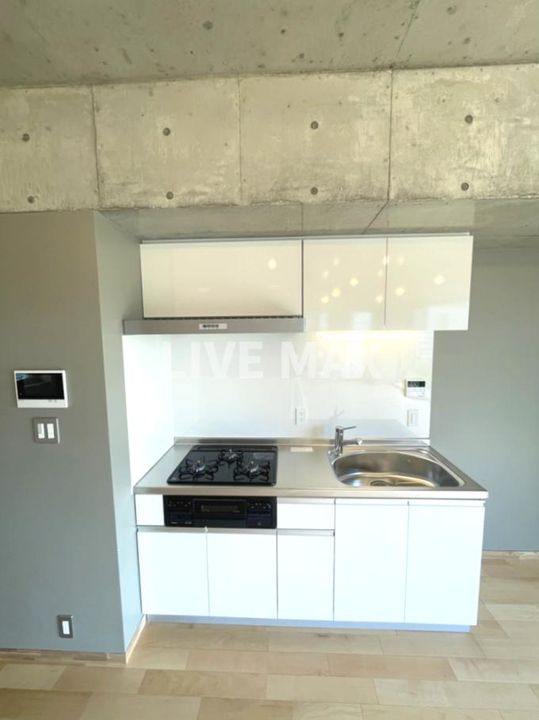 東京都港区港南4(マンション)の賃貸物件のキッチン