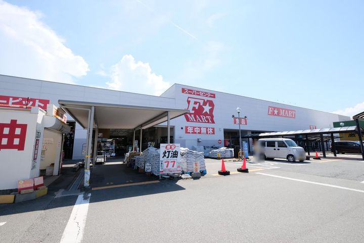 アシューレ Bの周辺