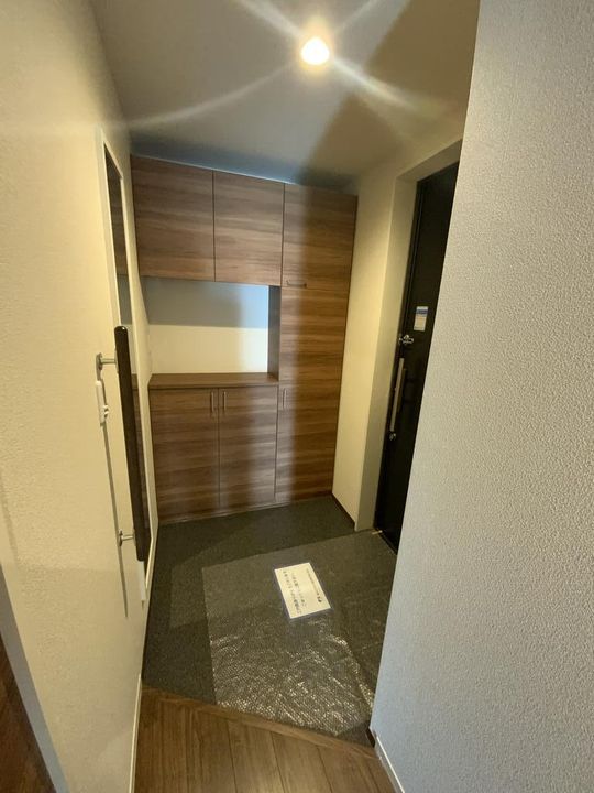フォレナIIの玄関