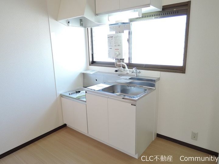 千葉県浦安市堀江3(アパート)の賃貸物件のキッチン