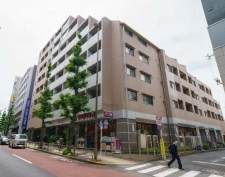 スペーシア三軒茶屋弐番館の外観