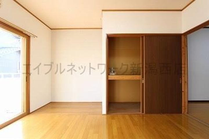 ぴえ・ど・しゃとんの内装