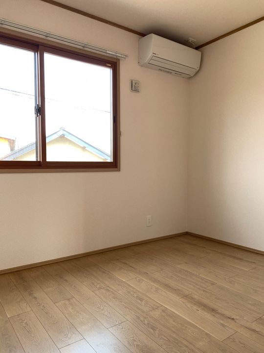 シュロス(長井市館町北)の内装