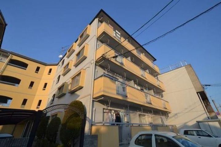 セリレ富町の外観