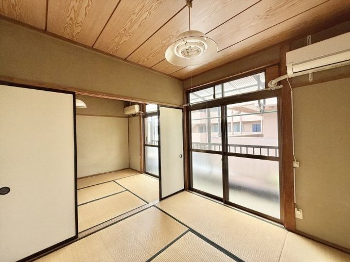 ハイツ一瀬の居間