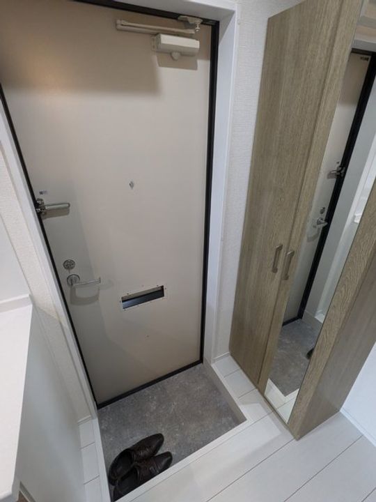 プレミエール柿生の玄関