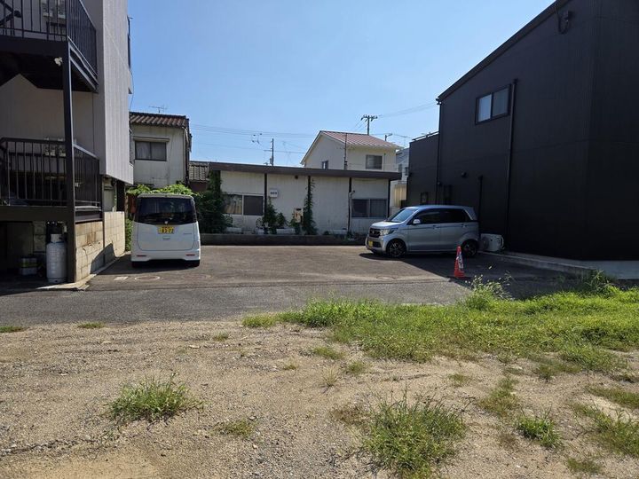 高岡町860‐12 ポートハイツ303号の地図