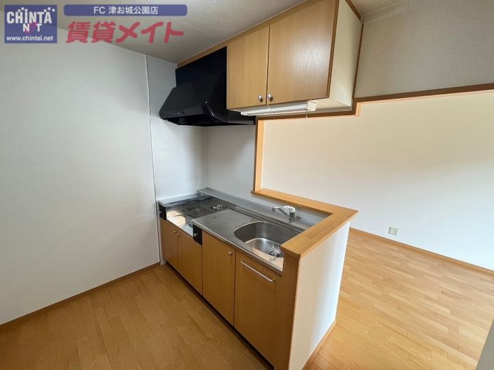 ヴェルデュール B棟のキッチン