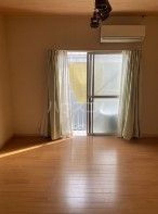 コスモ小林の居間