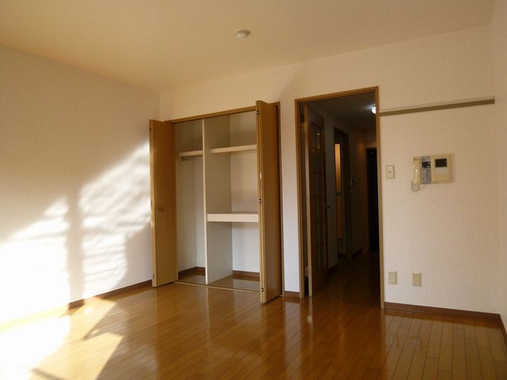 宮城県仙台市宮城野区苦竹1(マンション)の賃貸物件の内装